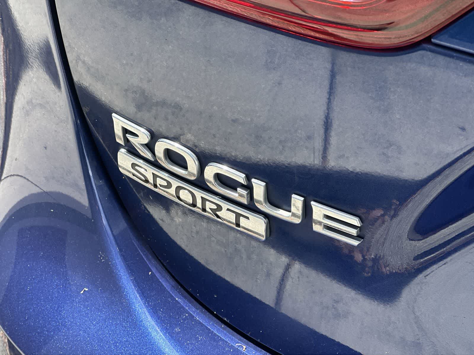 2019 Nissan Rogue Sport S 7