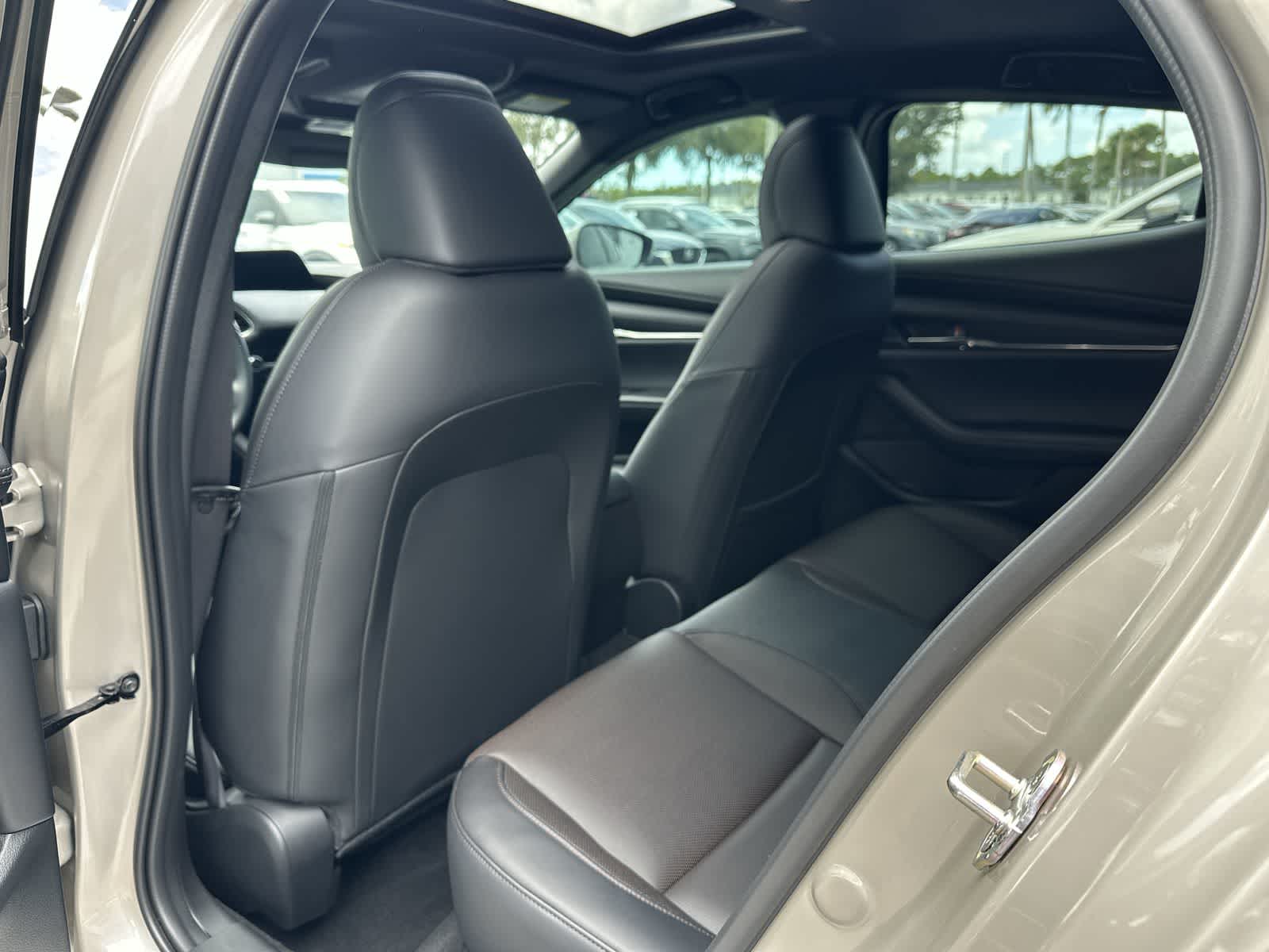 Thumbnail: 2025 Mazda Mazda3 - 12