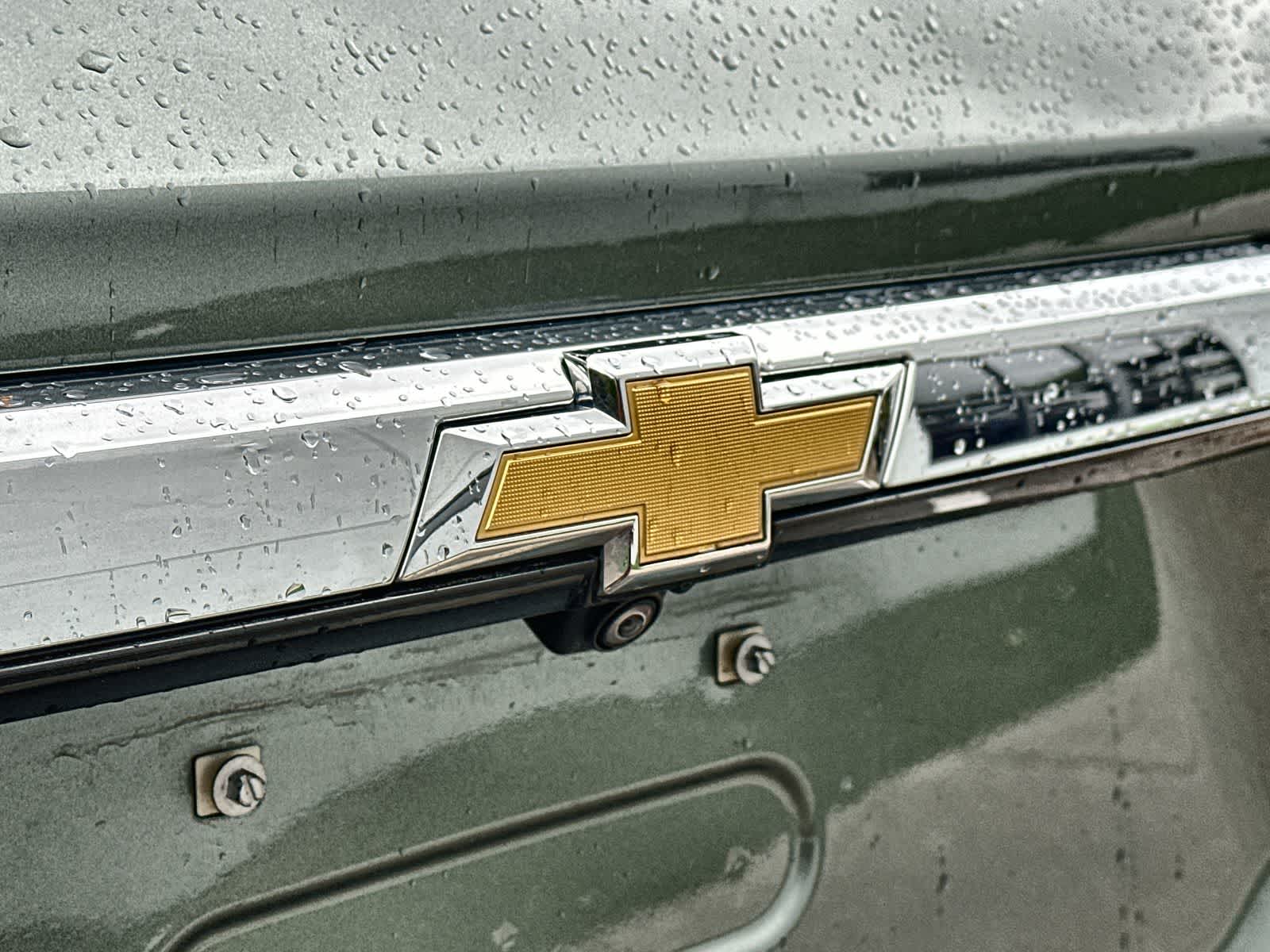 Thumbnail: 2023 Chevrolet Traverse - 16