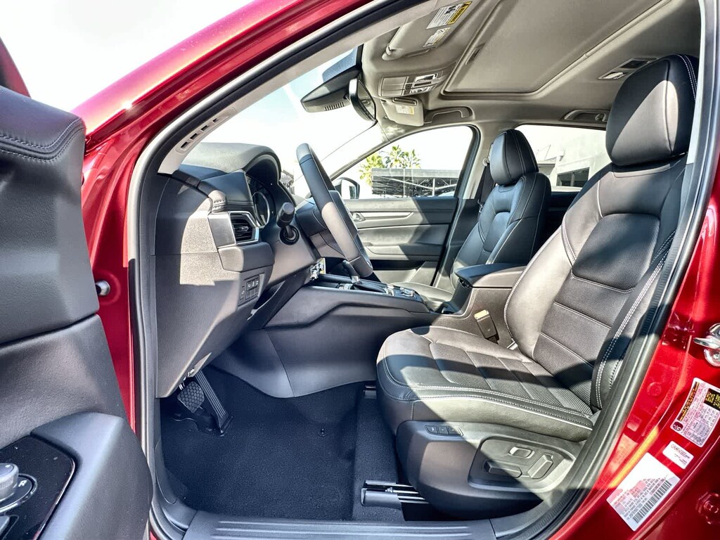 New 2025 Mazda CX-5 2.5 S Preferred Package SUV