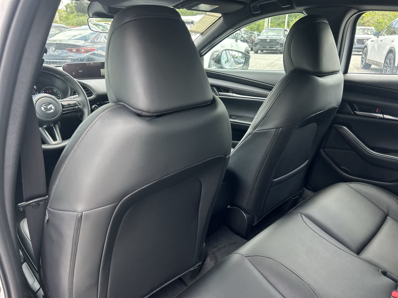 2025 Mazda Mazda3 Select Sport 12