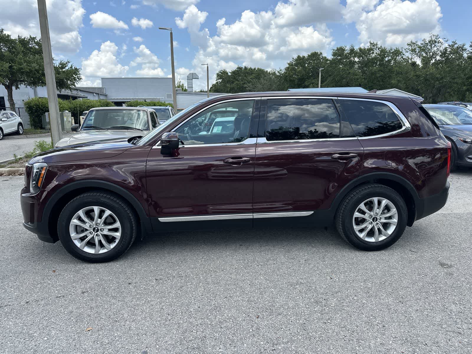 2020 Kia Telluride LX 3