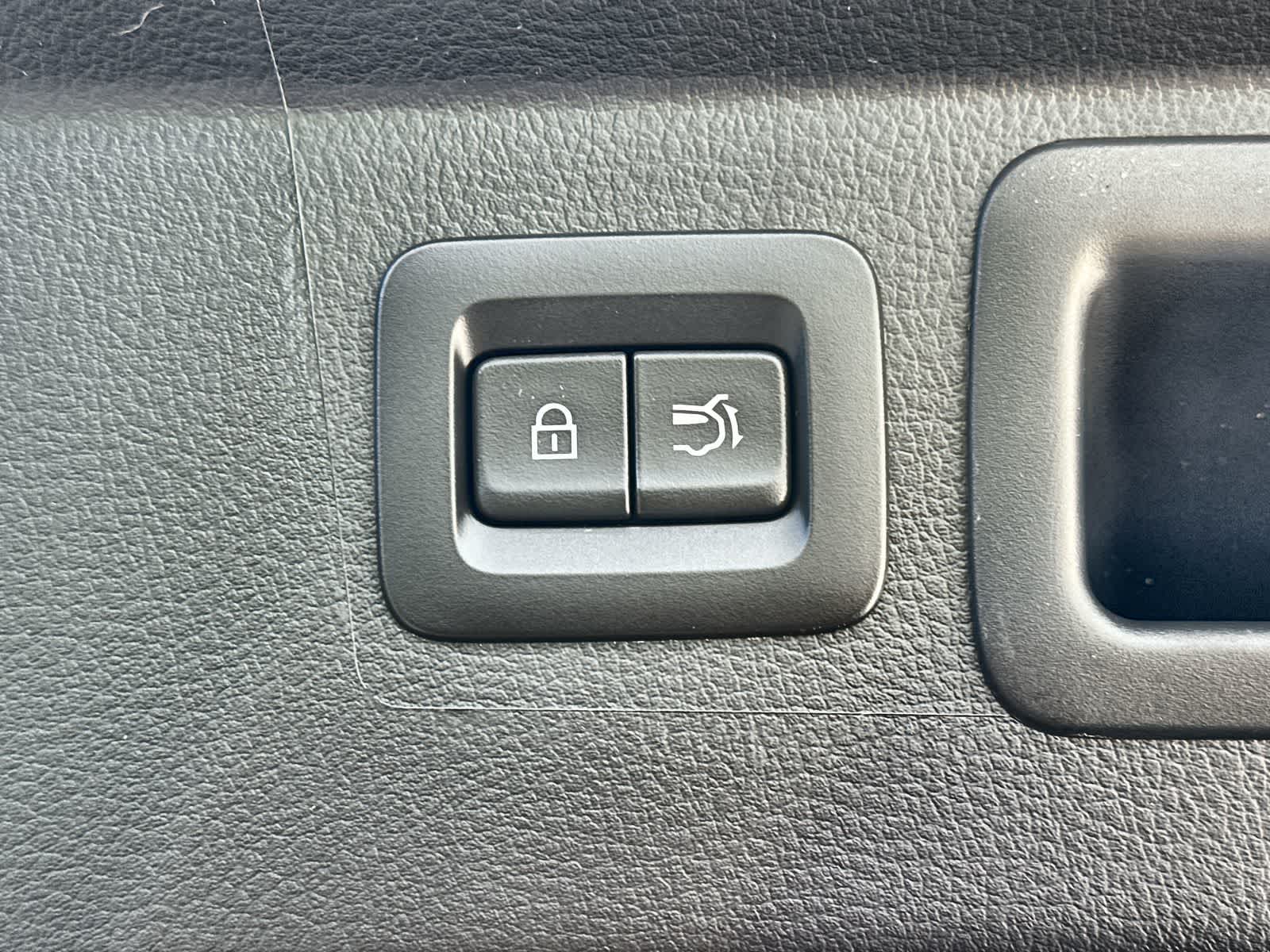 Thumbnail: 2026 Mazda CX-50 - 16