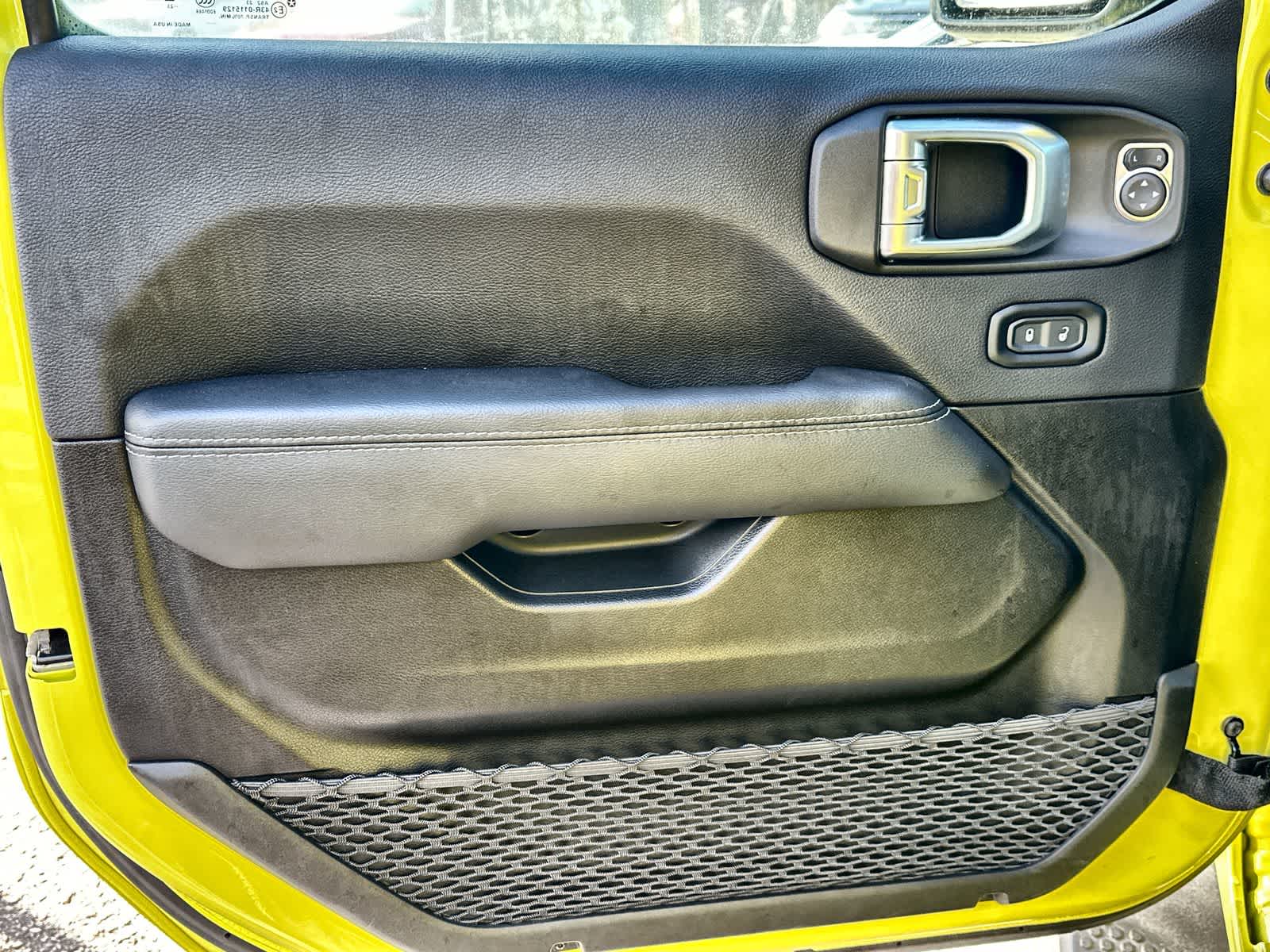 Thumbnail: 2023 Jeep Wrangler - 9