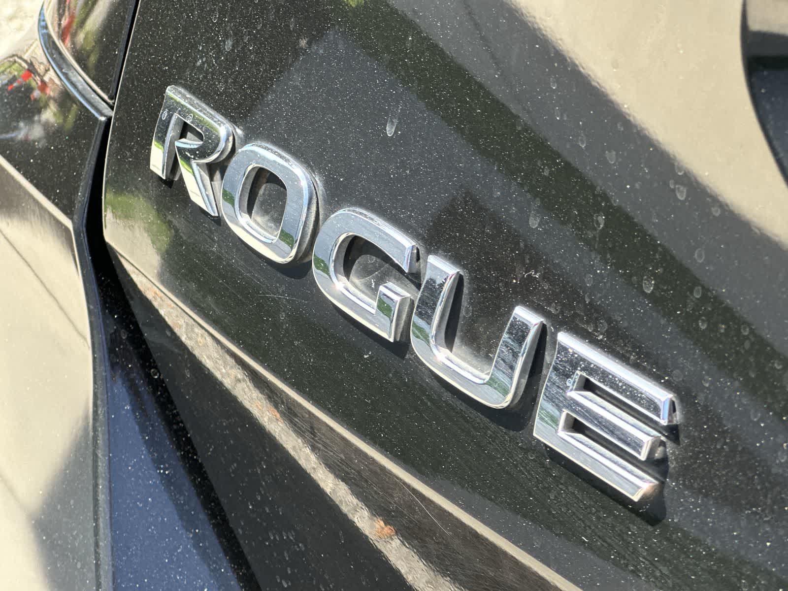 Thumbnail: 2017 Nissan Rogue - 7