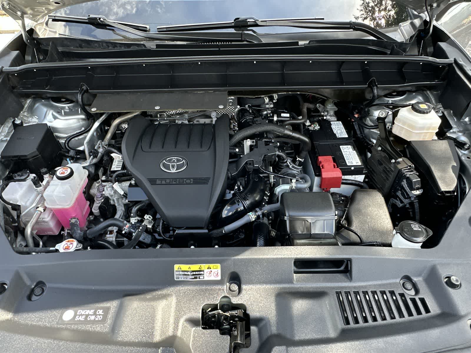 Thumbnail: 2023 Toyota Highlander - 9