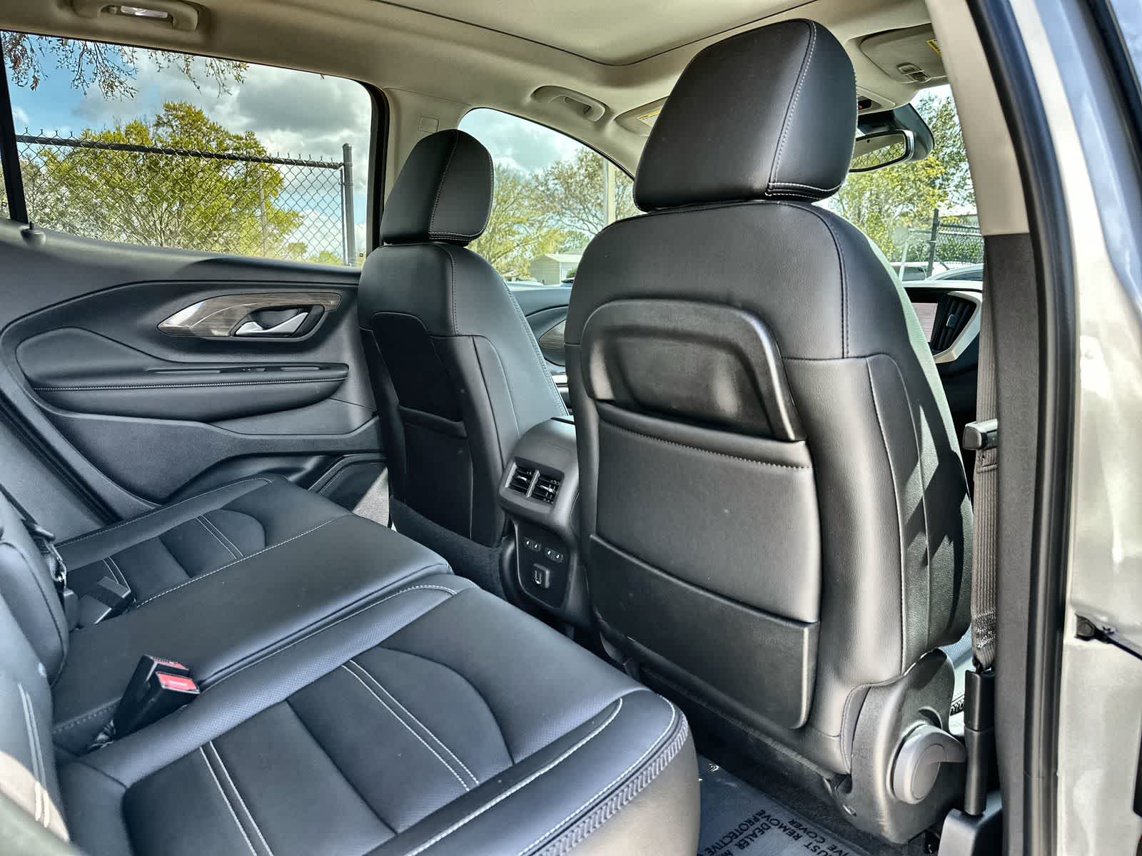 Thumbnail: 2022 GMC Terrain - 18