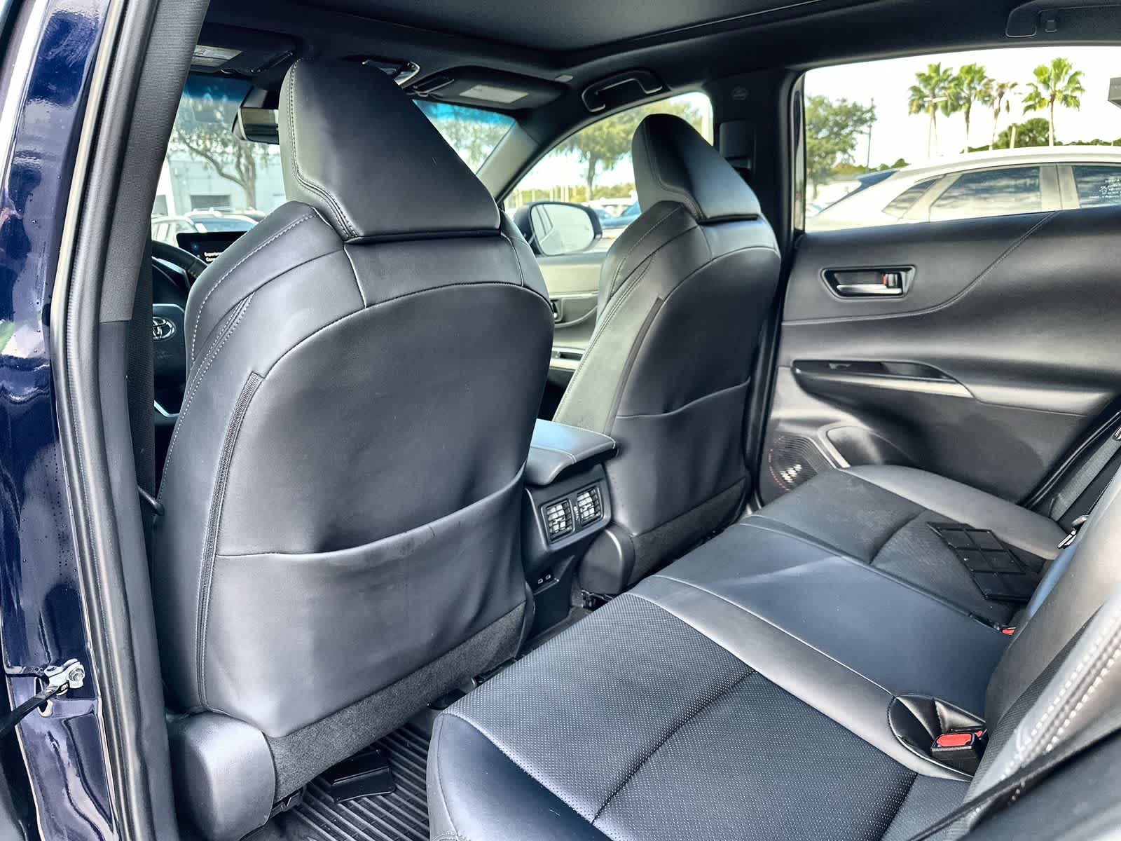 Thumbnail: 2024 Toyota Venza - 12