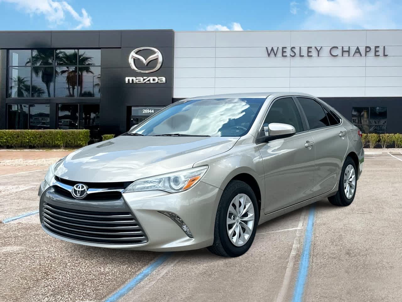 Thumbnail: 2016 Toyota Camry - 1