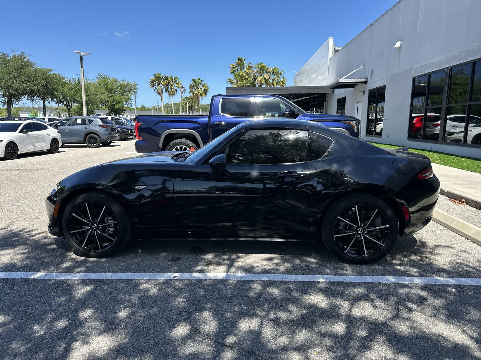 Thumbnail: 2025 Mazda MX-5 Miata - 9