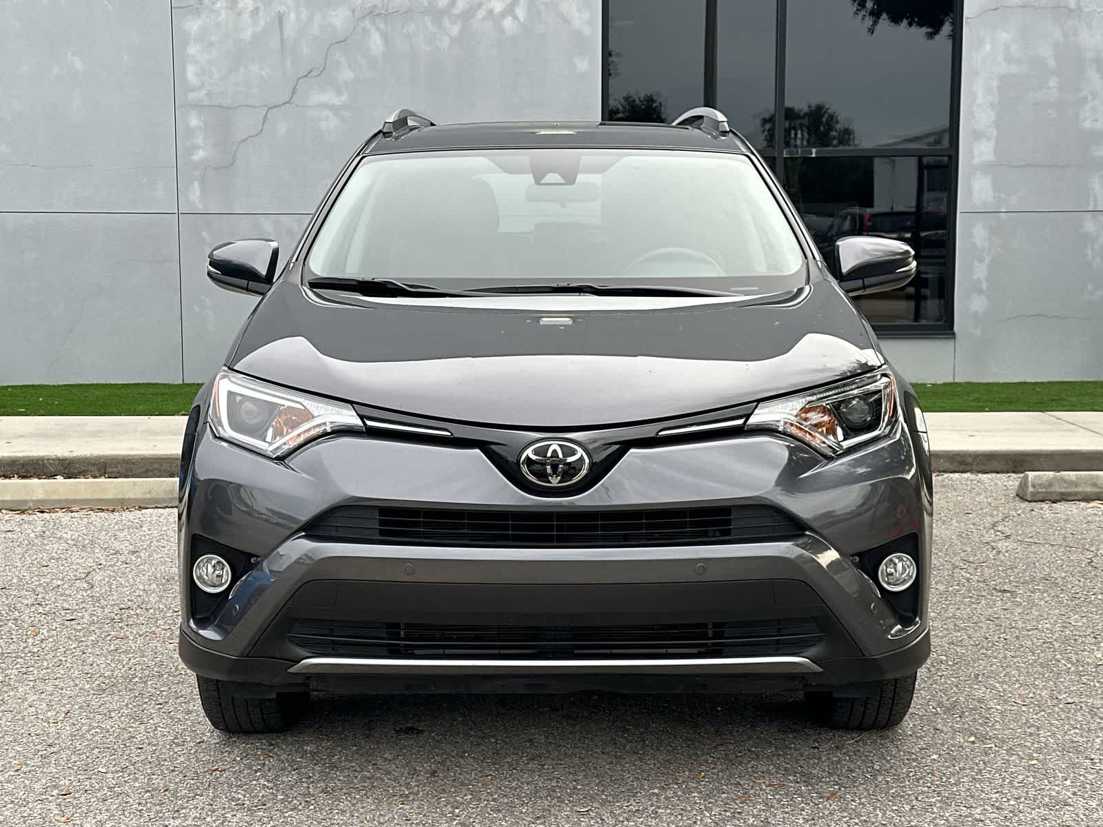 Thumbnail: 2018 Toyota RAV4 - 6