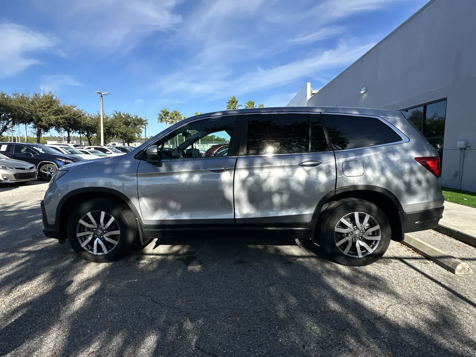 Thumbnail: 2020 Honda Pilot - 3