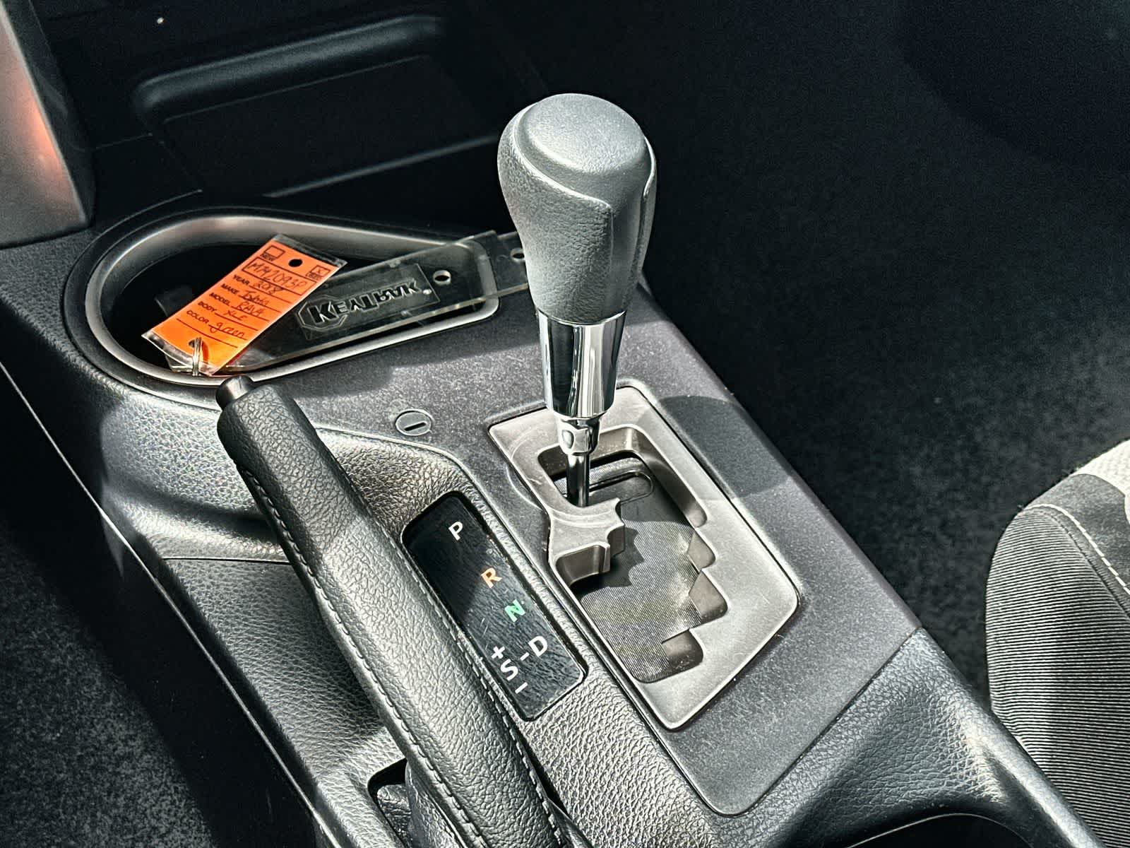 Thumbnail: 2018 Toyota RAV4 - 23