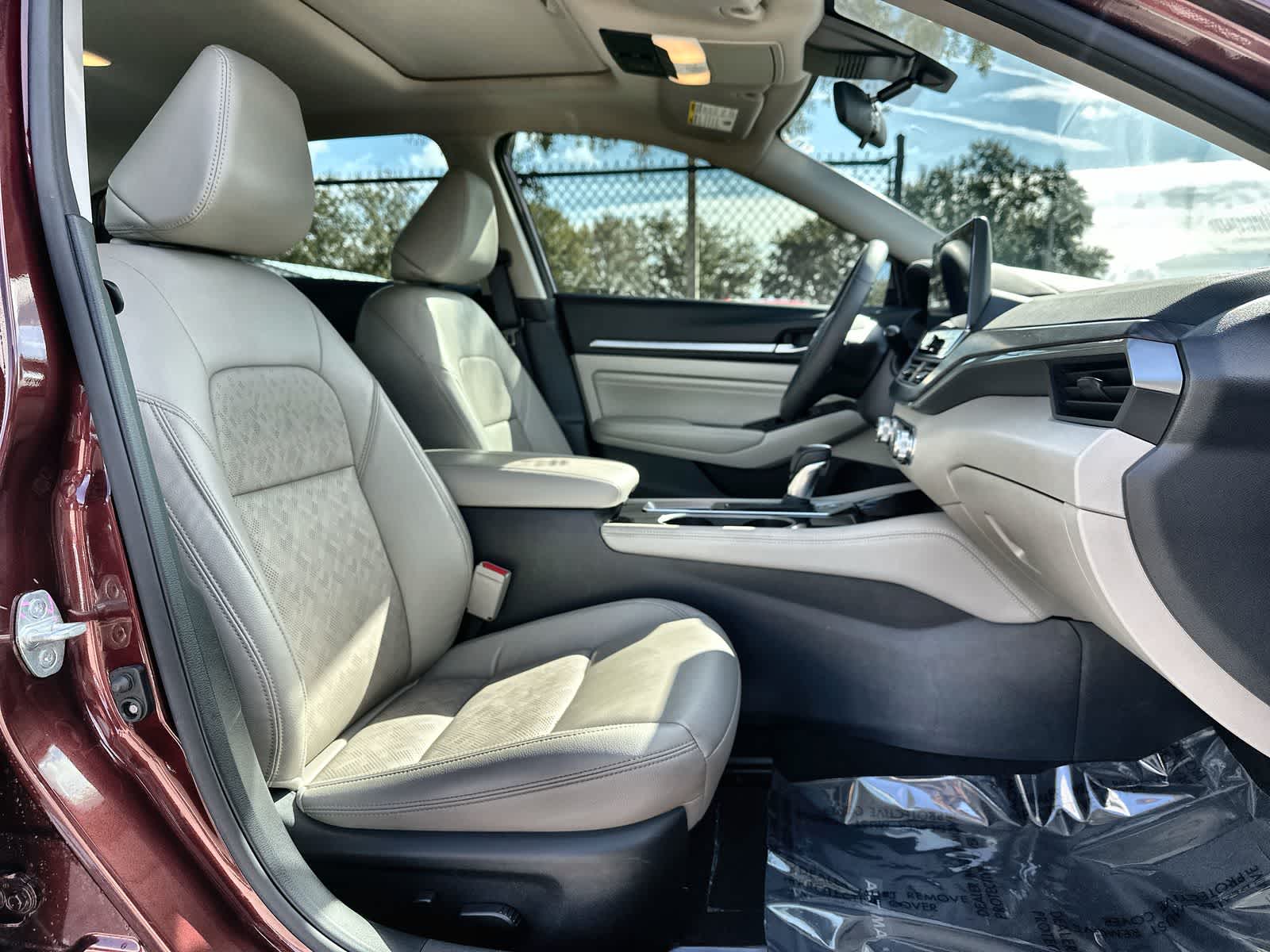 Thumbnail: 2023 Nissan Altima - 14