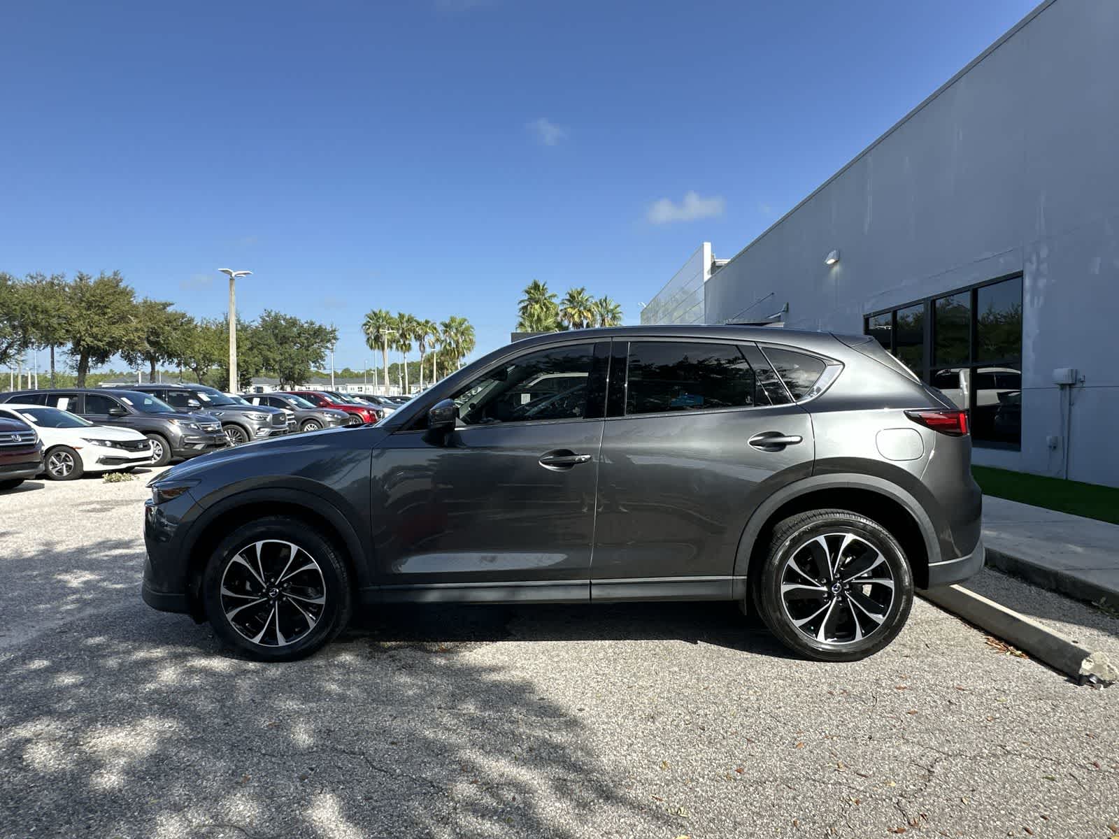 Thumbnail: 2022 Mazda CX-5 - 3