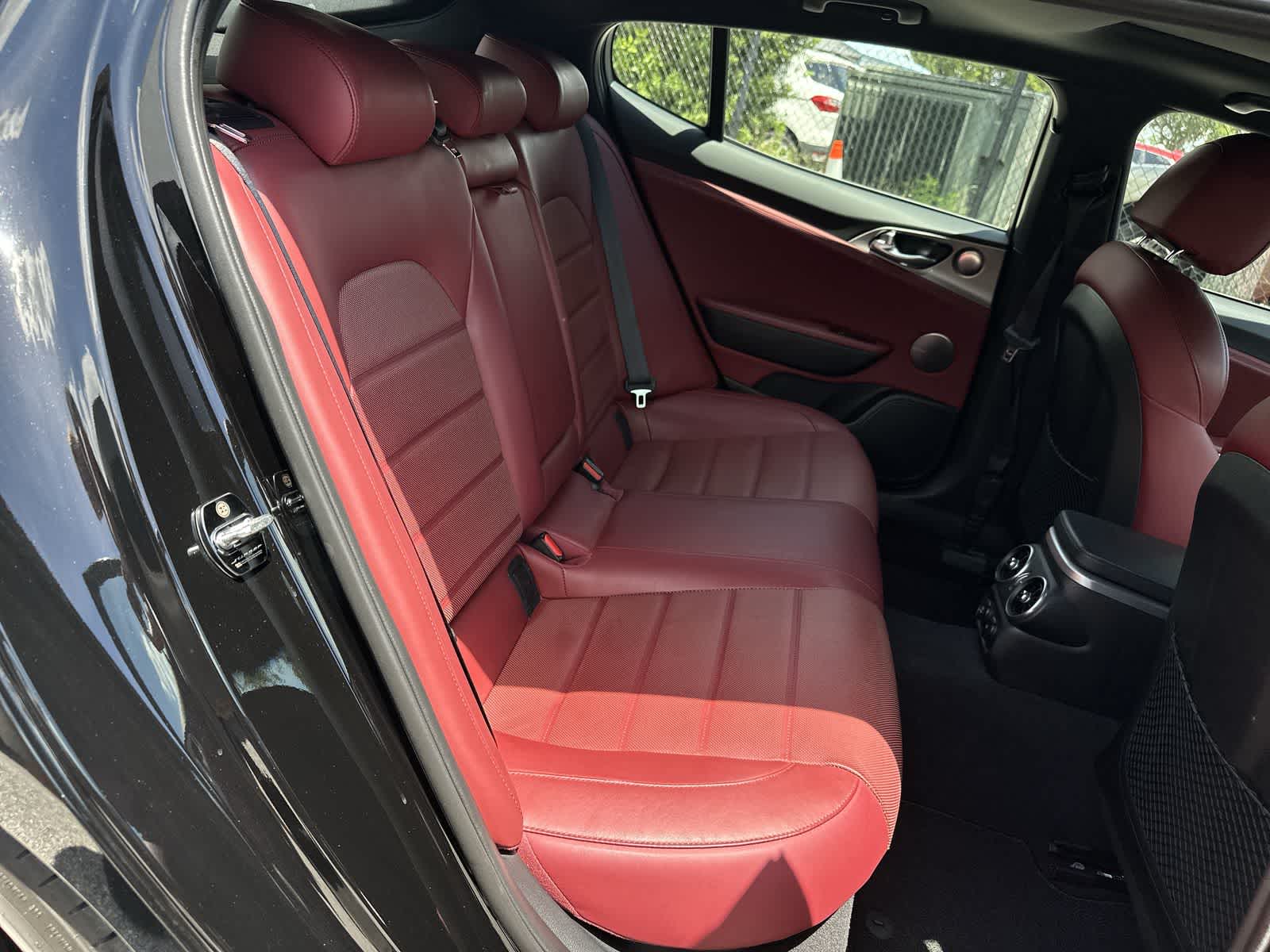 Thumbnail: 2018 Kia Stinger - 13