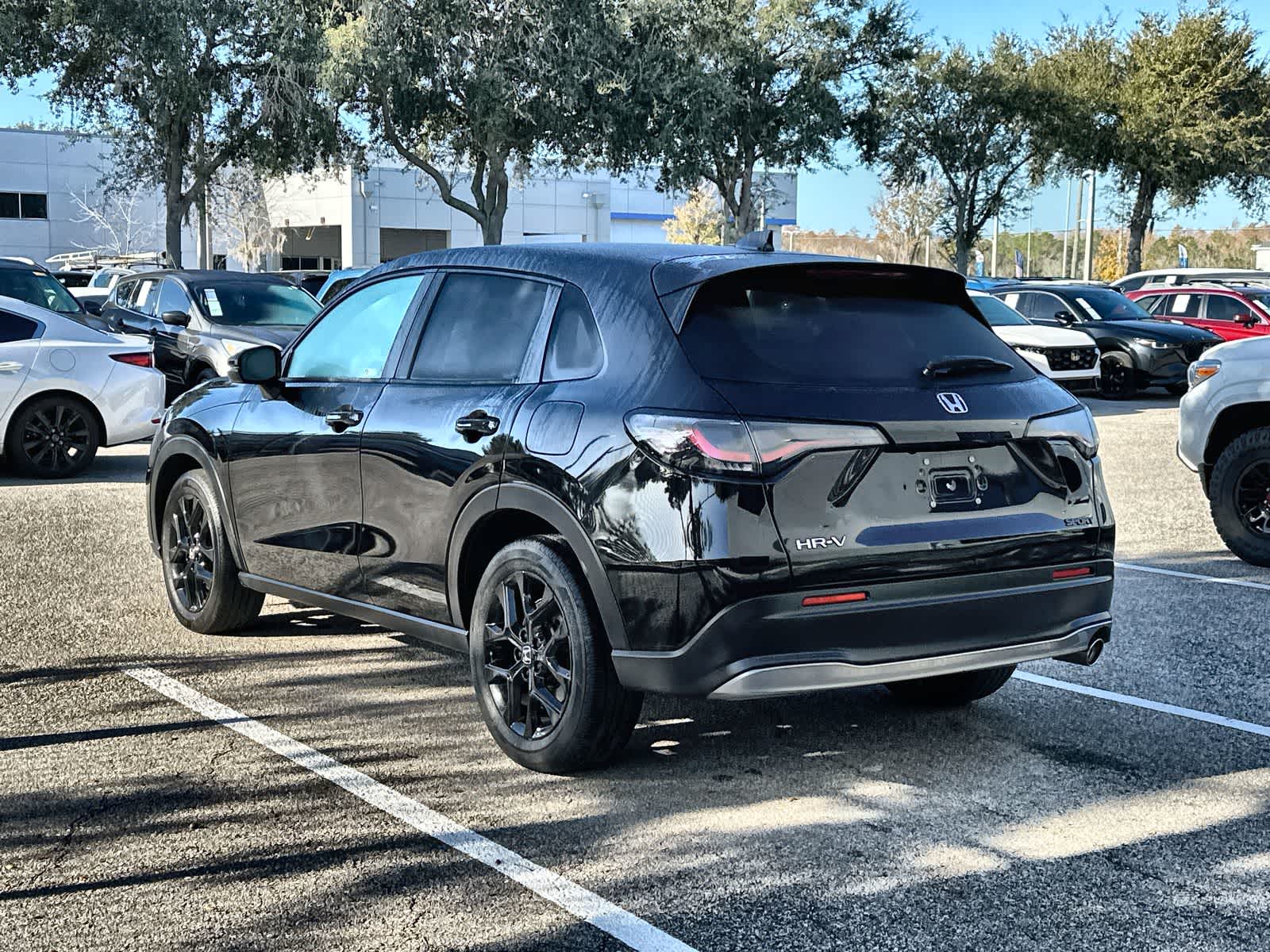 Thumbnail: 2023 Honda HR-V - 4