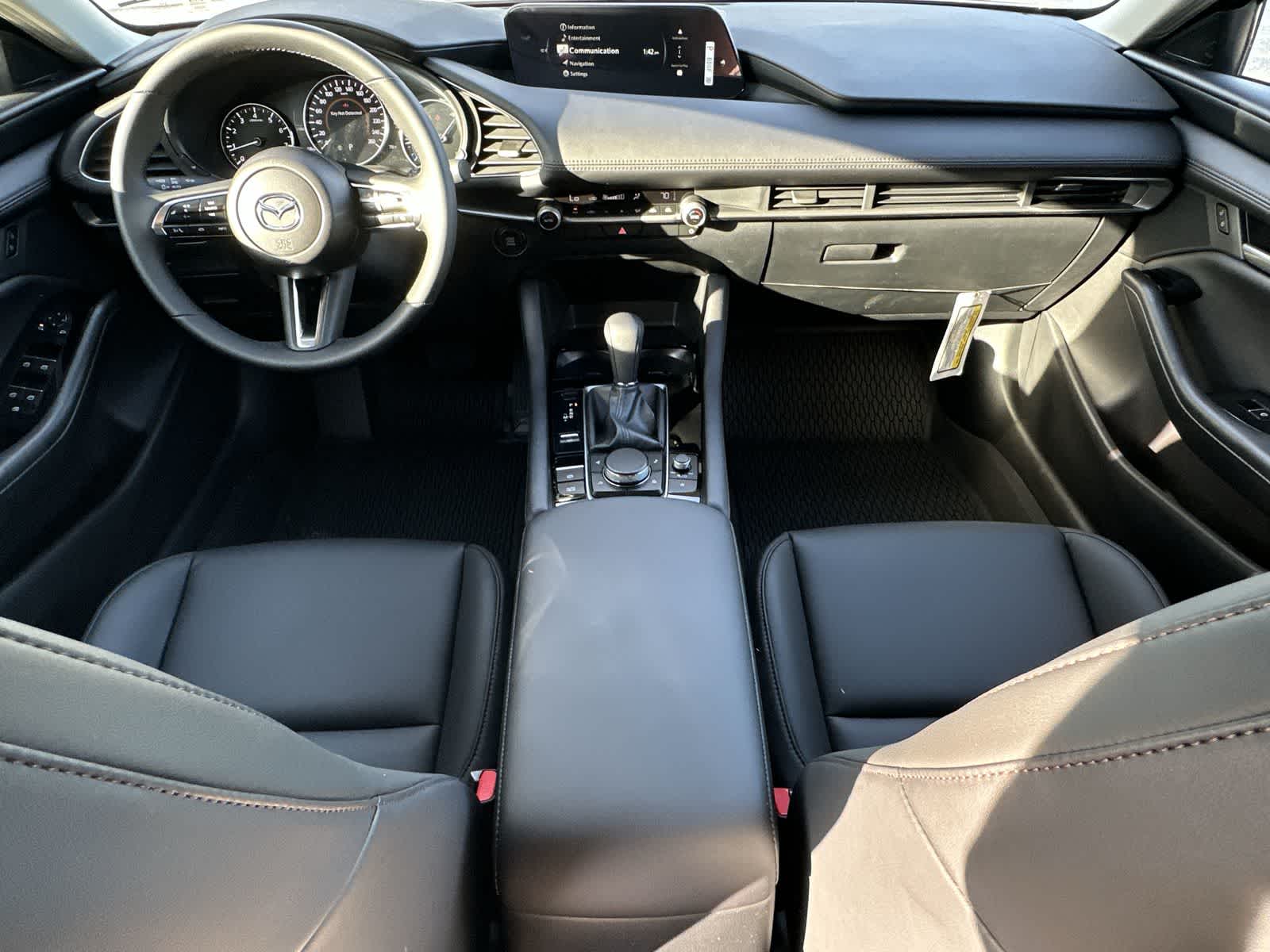 Thumbnail: 2025 Mazda Mazda3 - 10