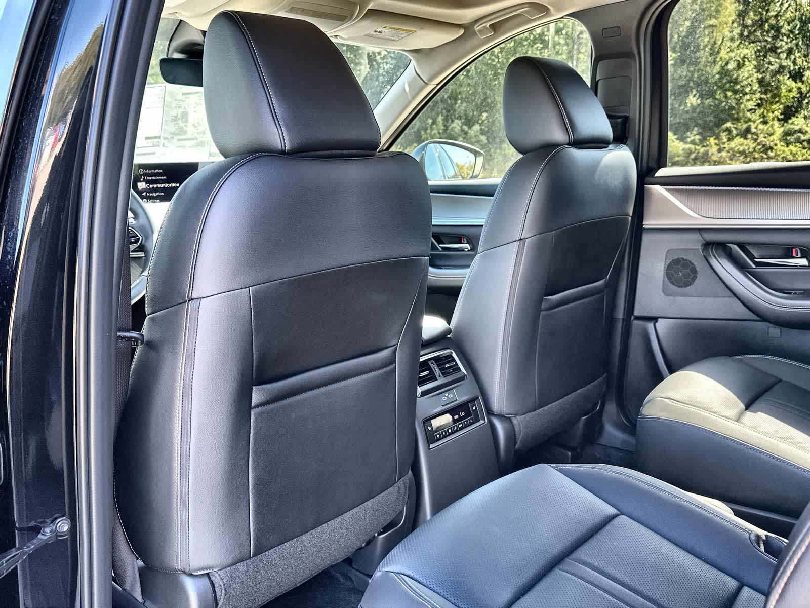 Thumbnail: 2026 Mazda CX-90 - 12