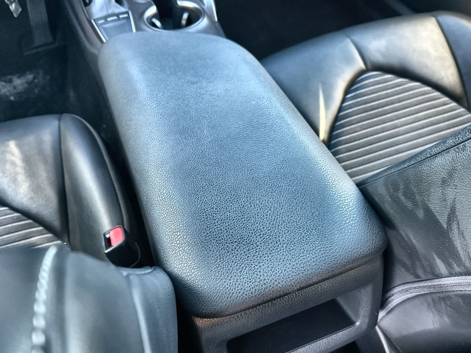 Thumbnail: 2023 Toyota Camry - 16