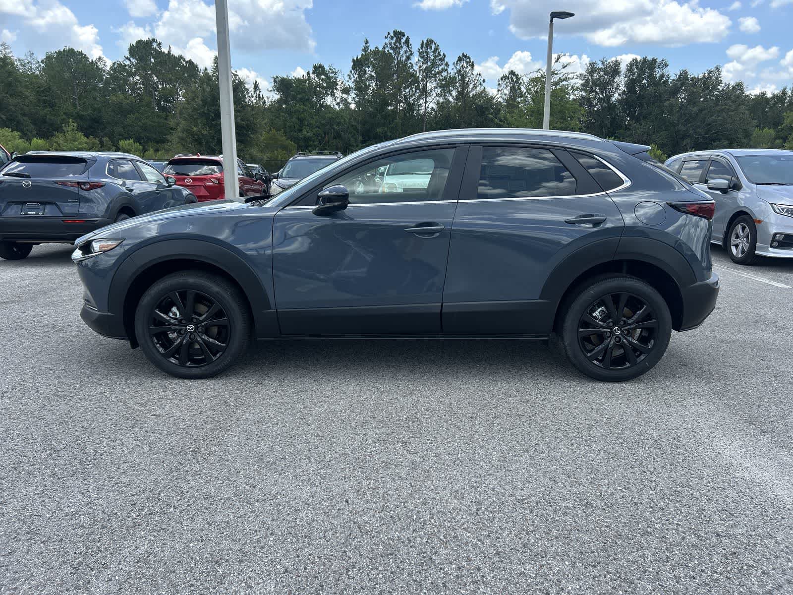 2025 Mazda CX-30 Carbon 3