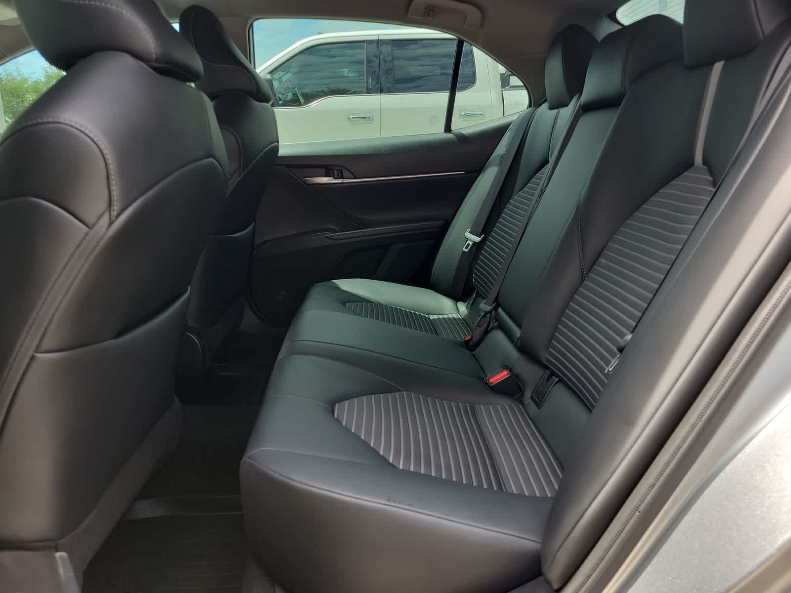 2024 Toyota Camry SE 10