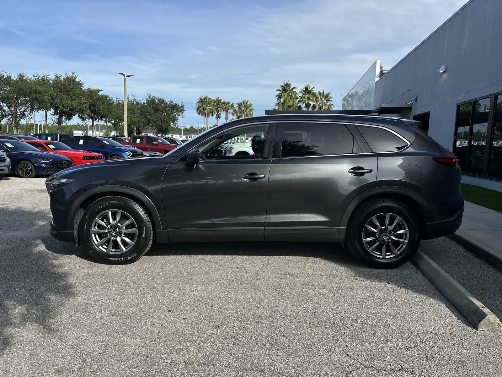 Thumbnail: 2017 Mazda CX-9 - 3