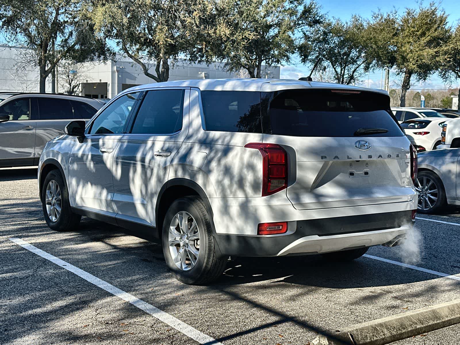 Thumbnail: 2022 Hyundai Palisade - 6