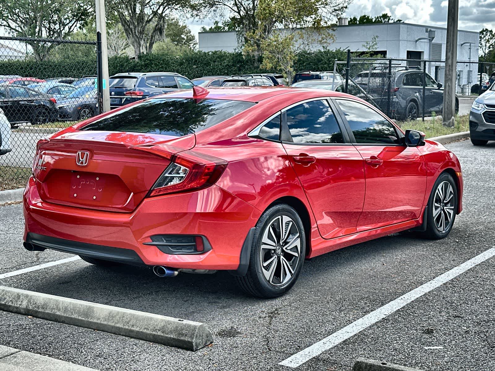 Thumbnail: 2018 Honda Civic - 8