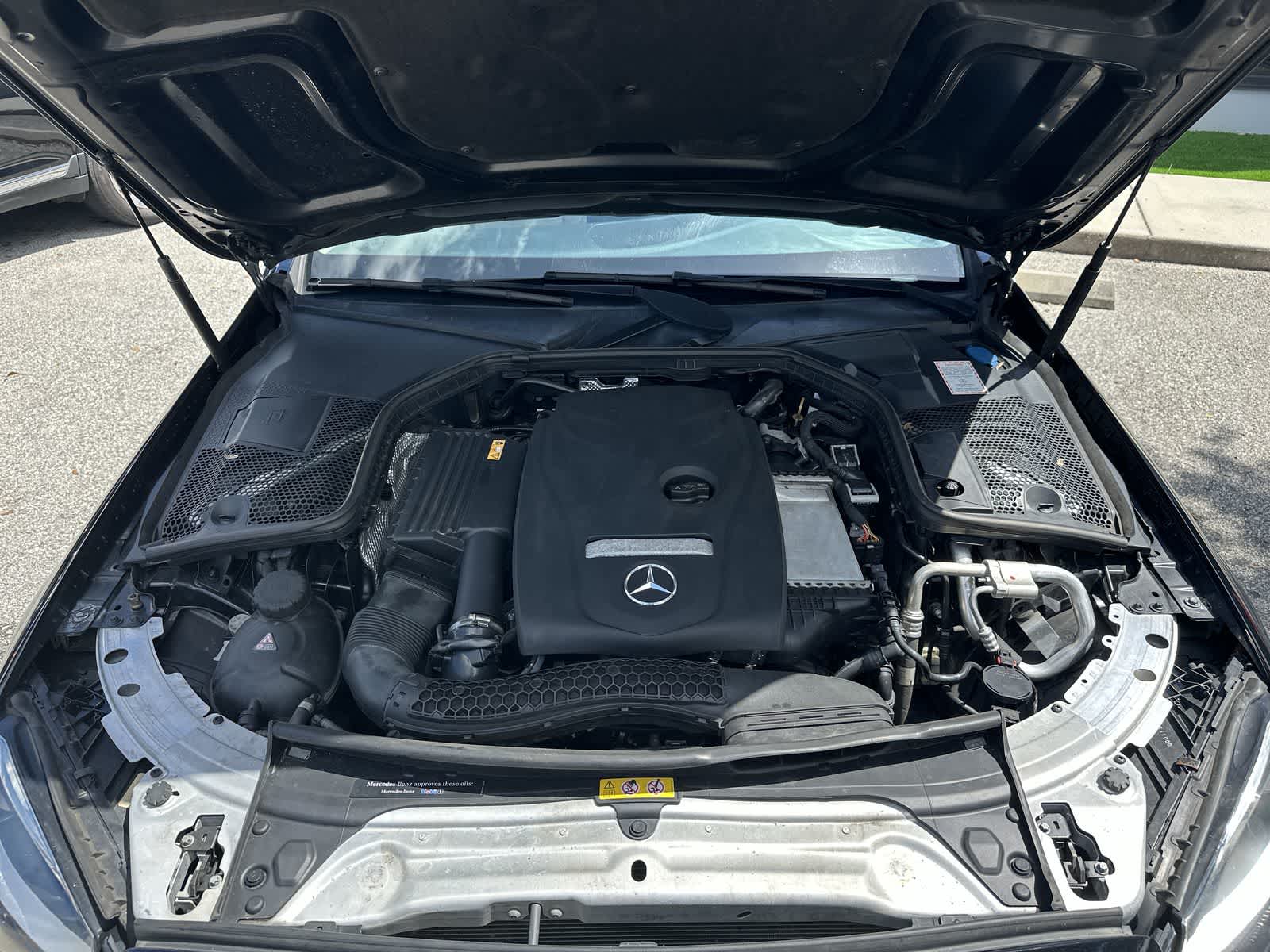 Thumbnail: 2017 Mercedes-Benz C-Class - 9