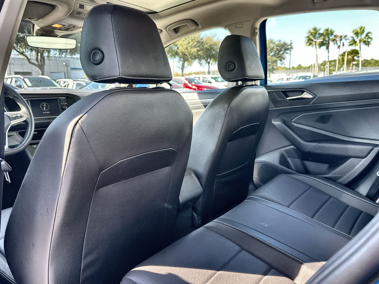 Thumbnail: 2024 Volkswagen Jetta - 12