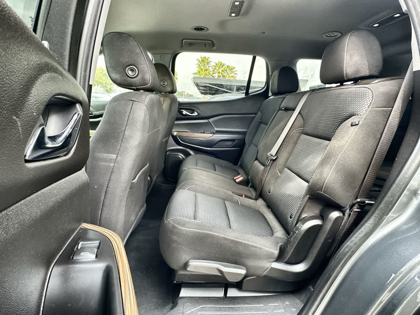 Thumbnail: 2020 GMC Acadia - 19