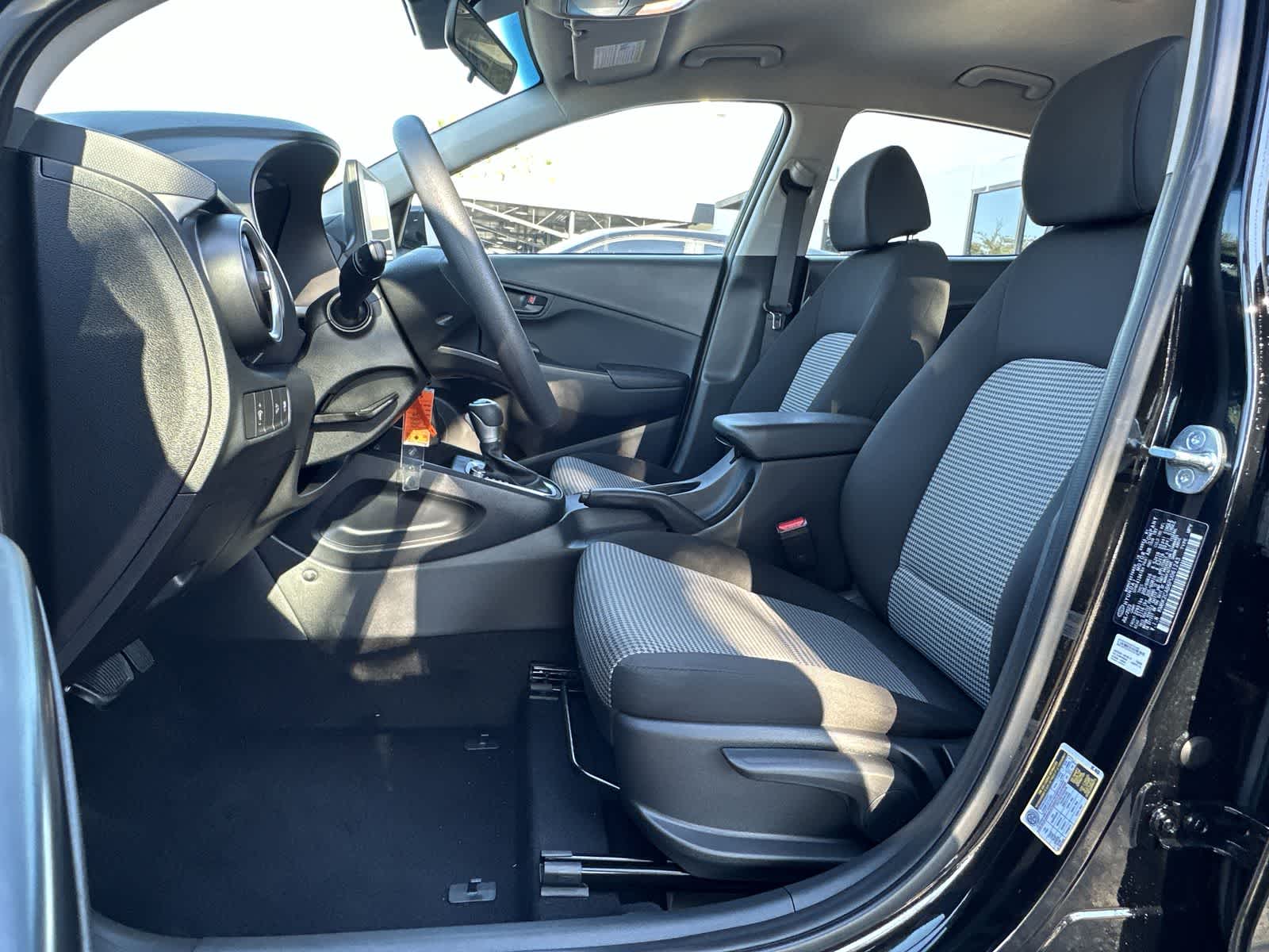 Thumbnail: 2023 Hyundai Kona - 11