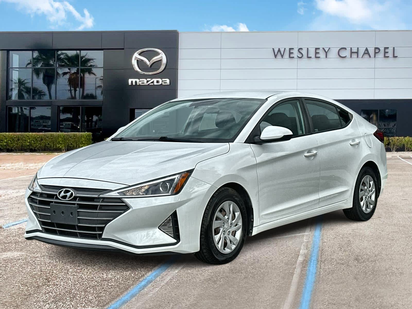 Thumbnail: 2020 Hyundai Elantra - 1