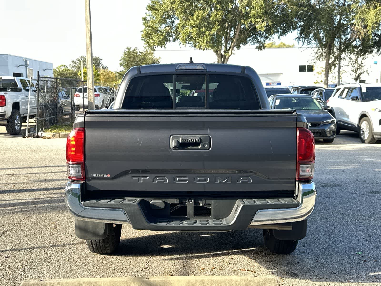 Thumbnail: 2022 Toyota Tacoma - 5
