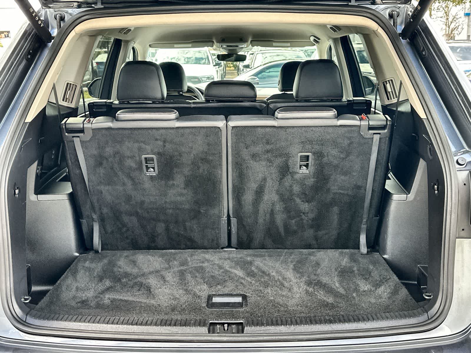 Thumbnail: 2024 Volkswagen Atlas - 17