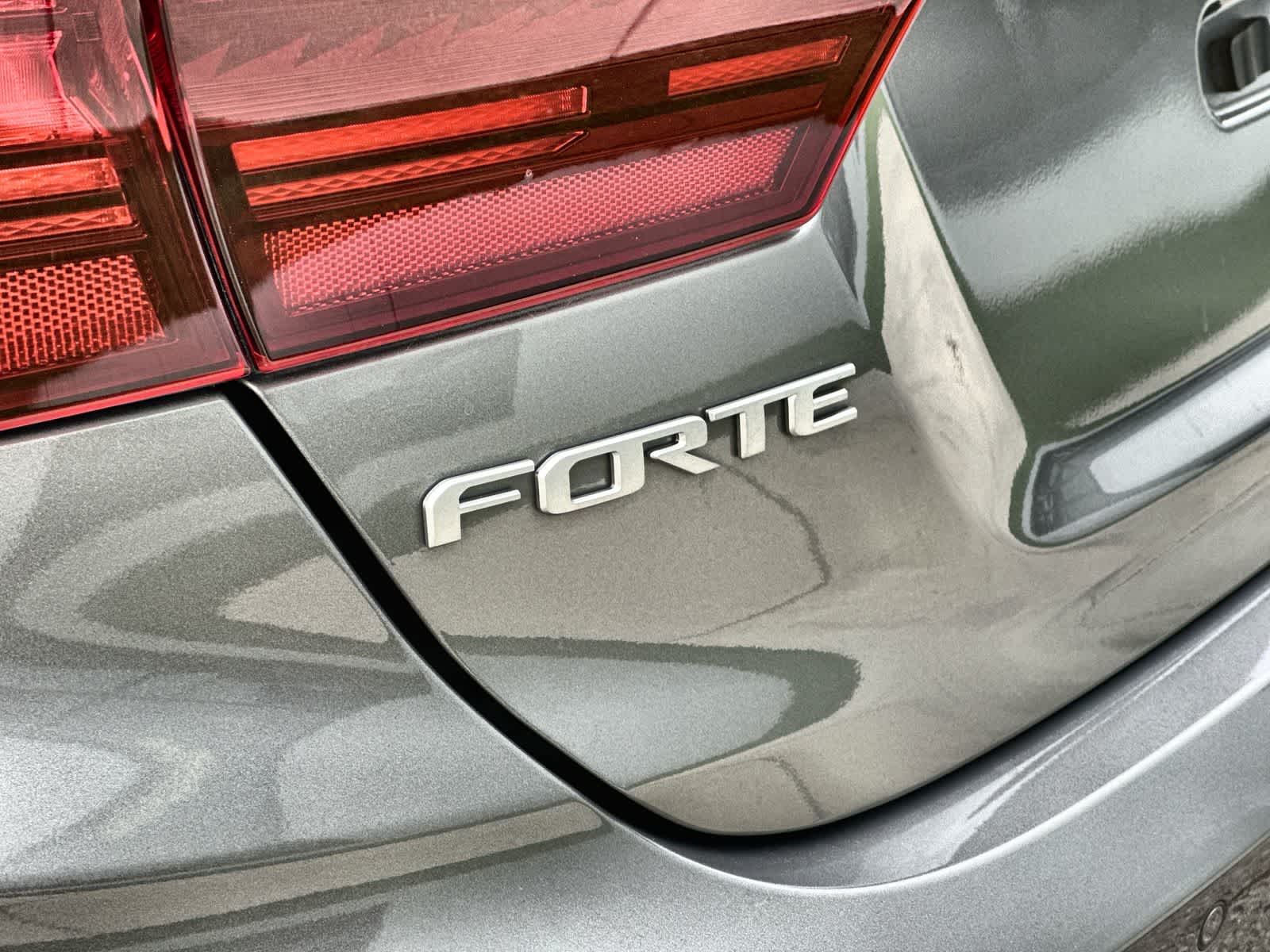 Thumbnail: 2024 Kia Forte - 15