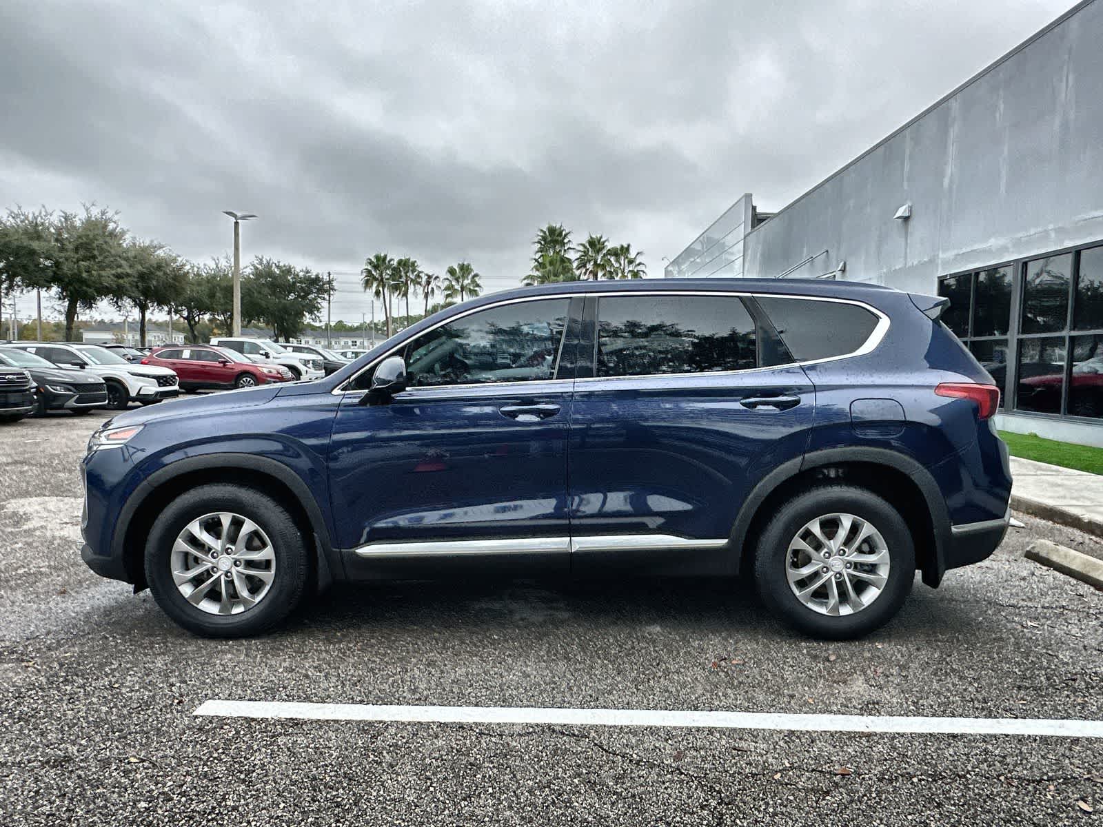 Thumbnail: 2020 Hyundai Santa Fe - 3