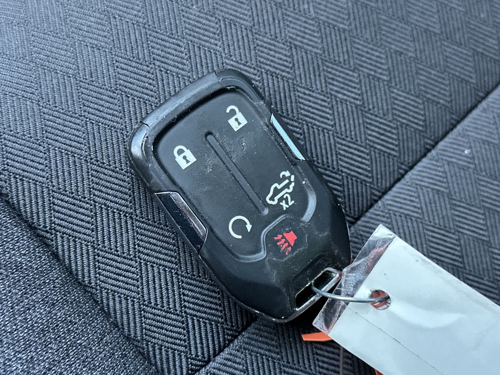 Thumbnail: 2019 Chevrolet Silverado 1500 - 26