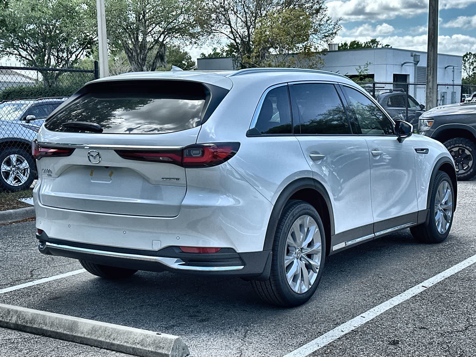 Thumbnail: 2026 Mazda CX-90 - 7