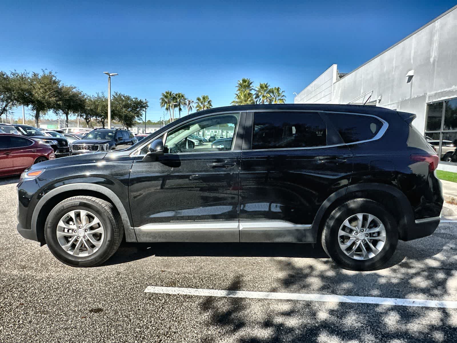 Thumbnail: 2020 Hyundai Santa Fe - 3