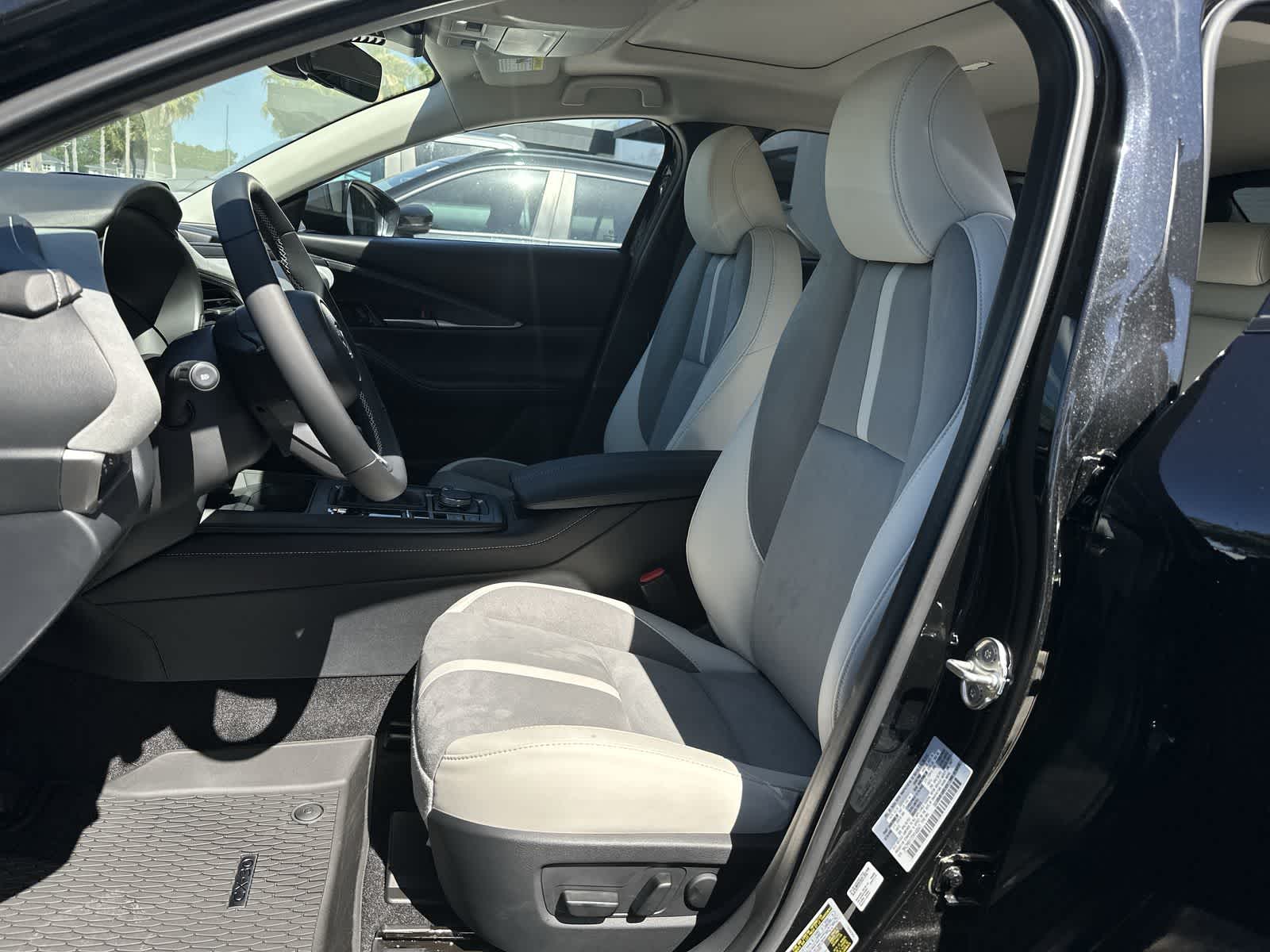 Thumbnail: 2026 Mazda CX-30 - 3