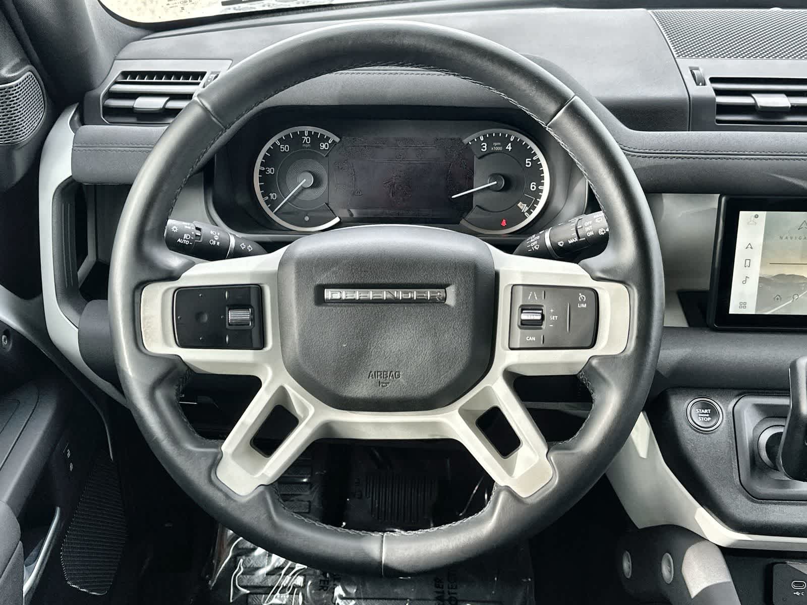 Thumbnail: 2023 Land Rover Defender - 21