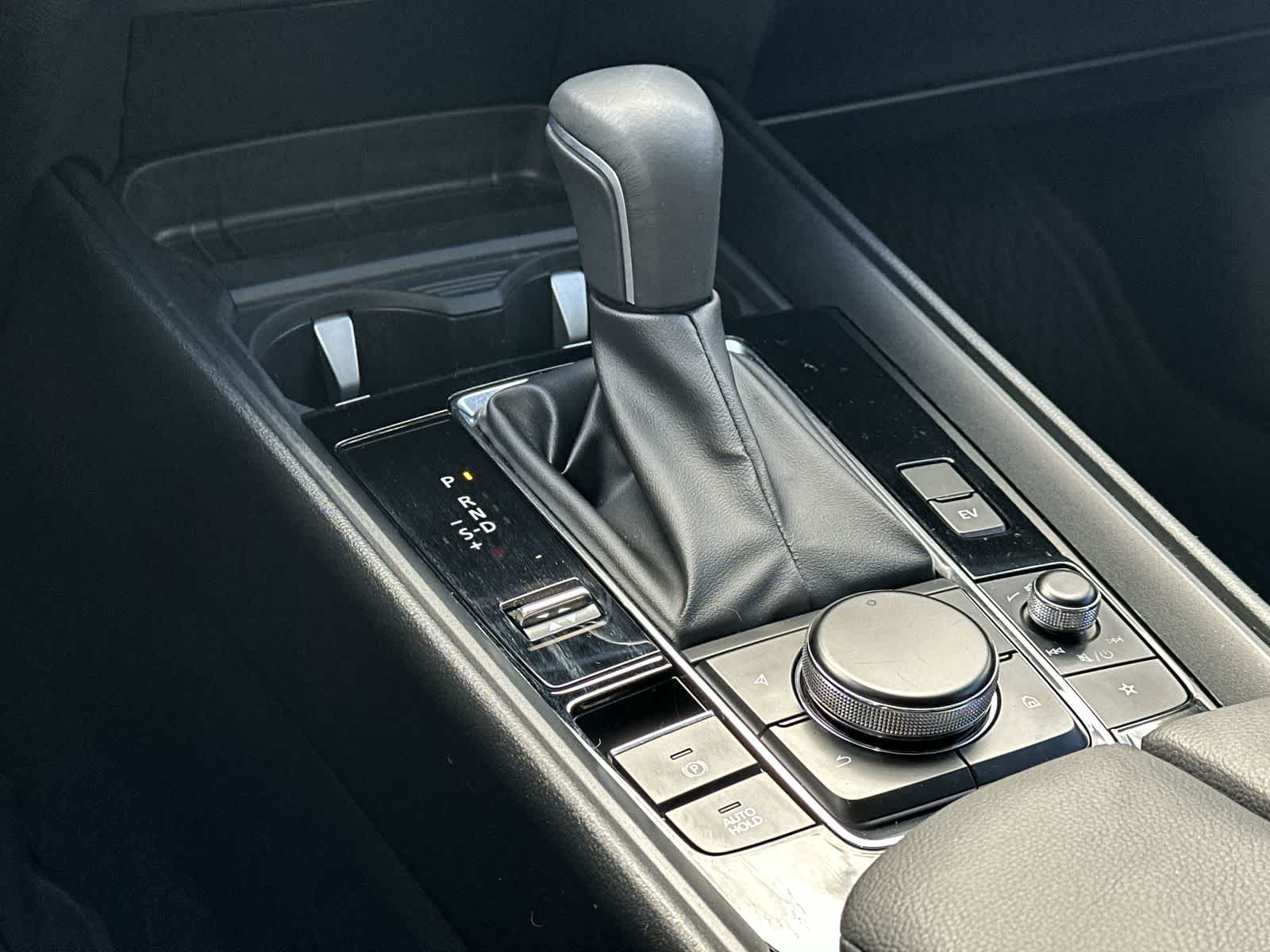 Thumbnail: 2025 Mazda CX-50 - 18