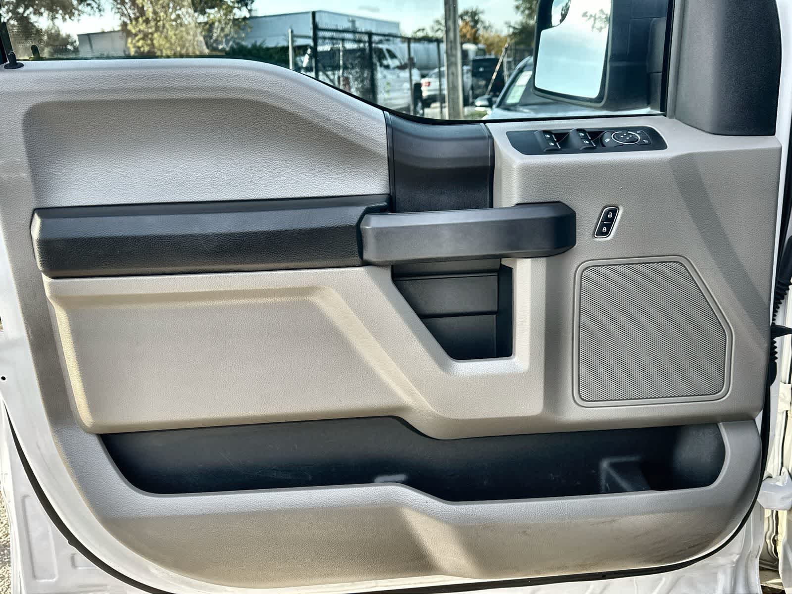 Thumbnail: 2018 Ford F-150 - 9