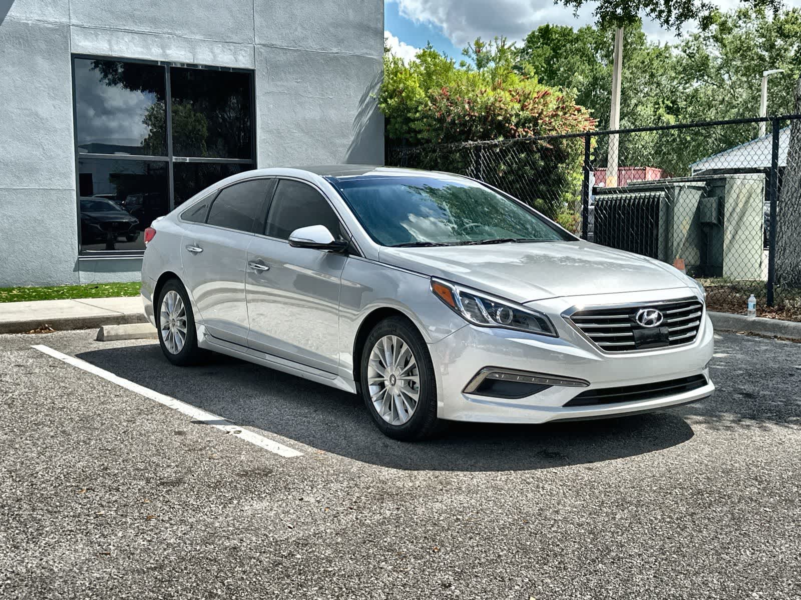 Thumbnail: 2015 Hyundai Sonata - 11