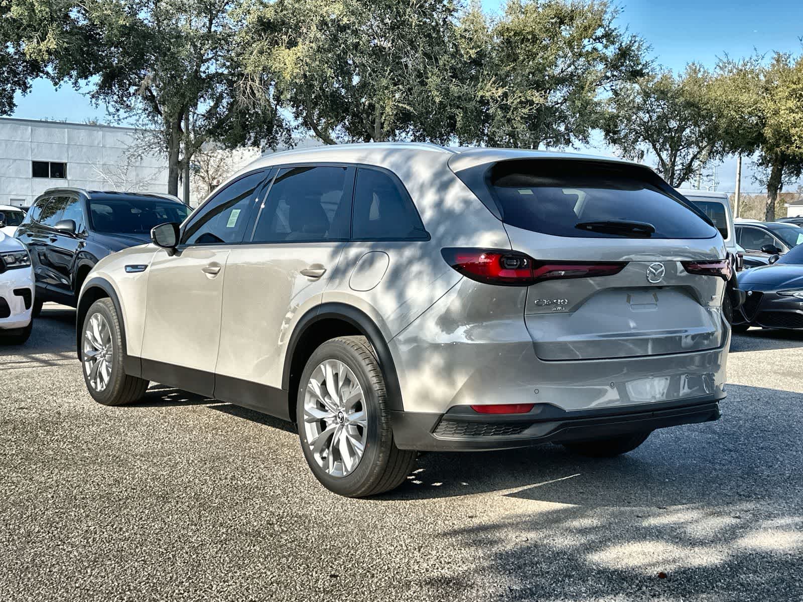 Thumbnail: 2026 Mazda CX-90 - 6