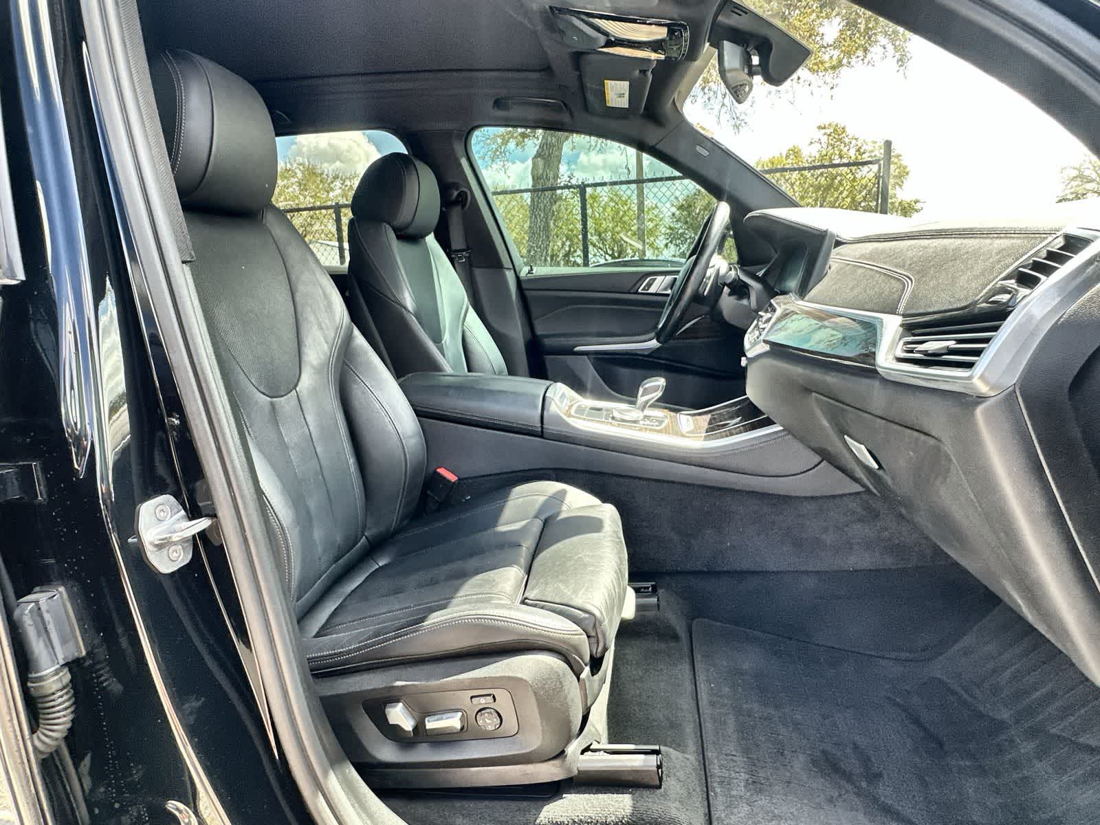 Thumbnail: 2020 BMW X5 - 9