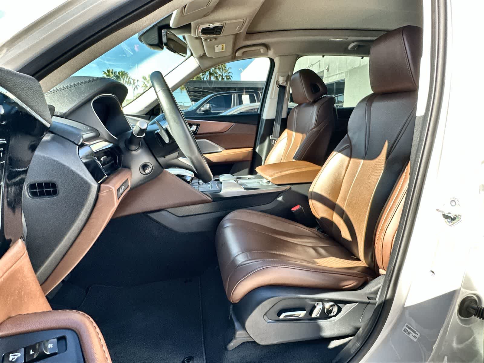 Thumbnail: 2023 Acura MDX - 11