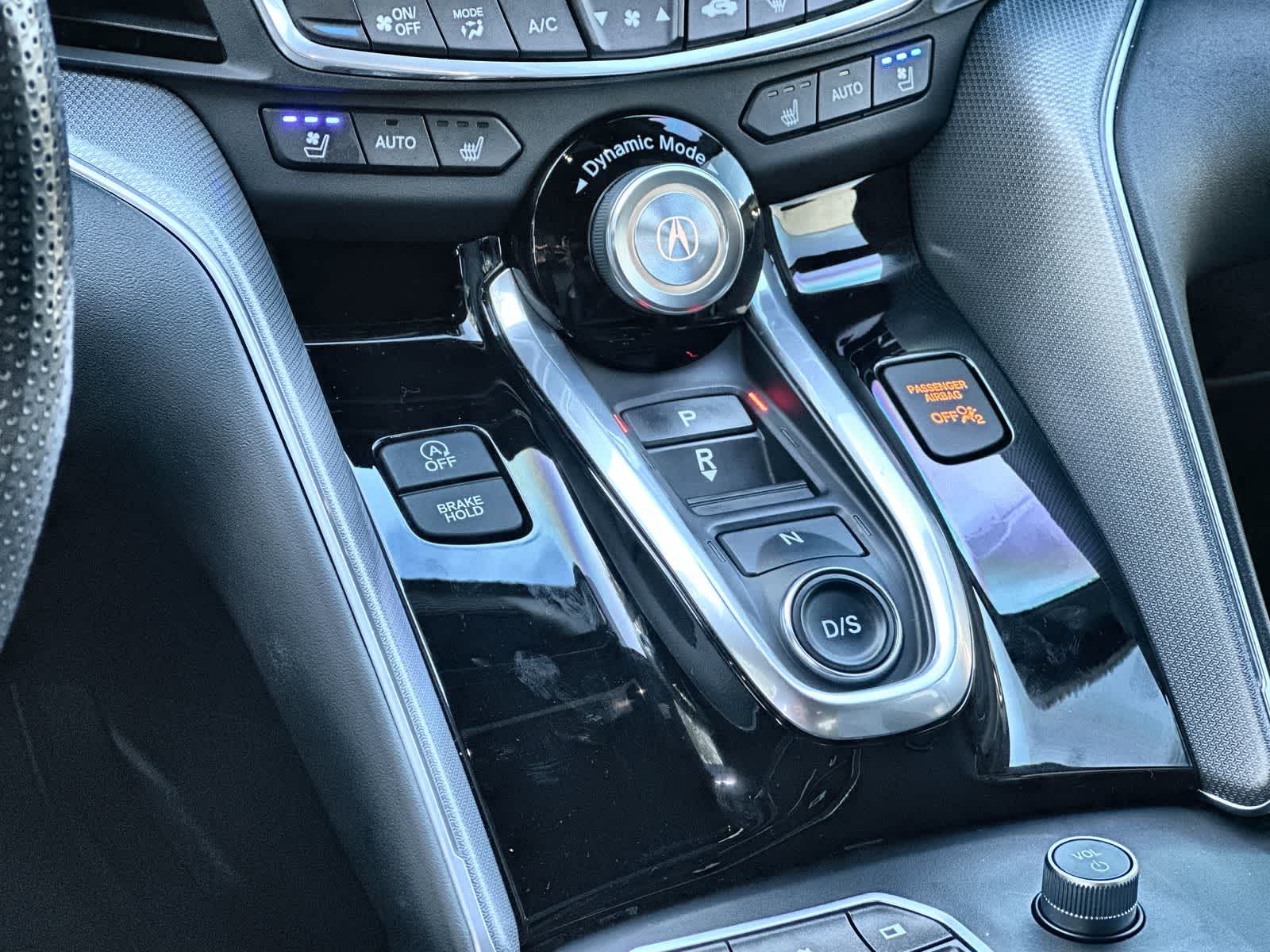 Thumbnail: 2022 Acura TLX - 17